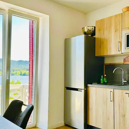 Διαμέρισμα Spacious Nest Facing Lake Gérardmer