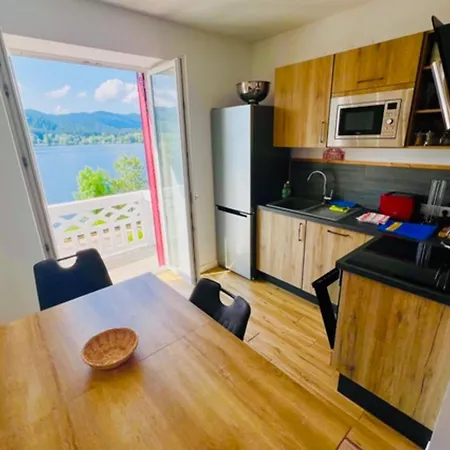 Διαμέρισμα Spacious Nest Facing Lake Gérardmer
